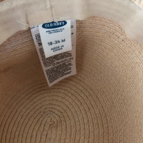 Baby hat - Picture 3 of 3